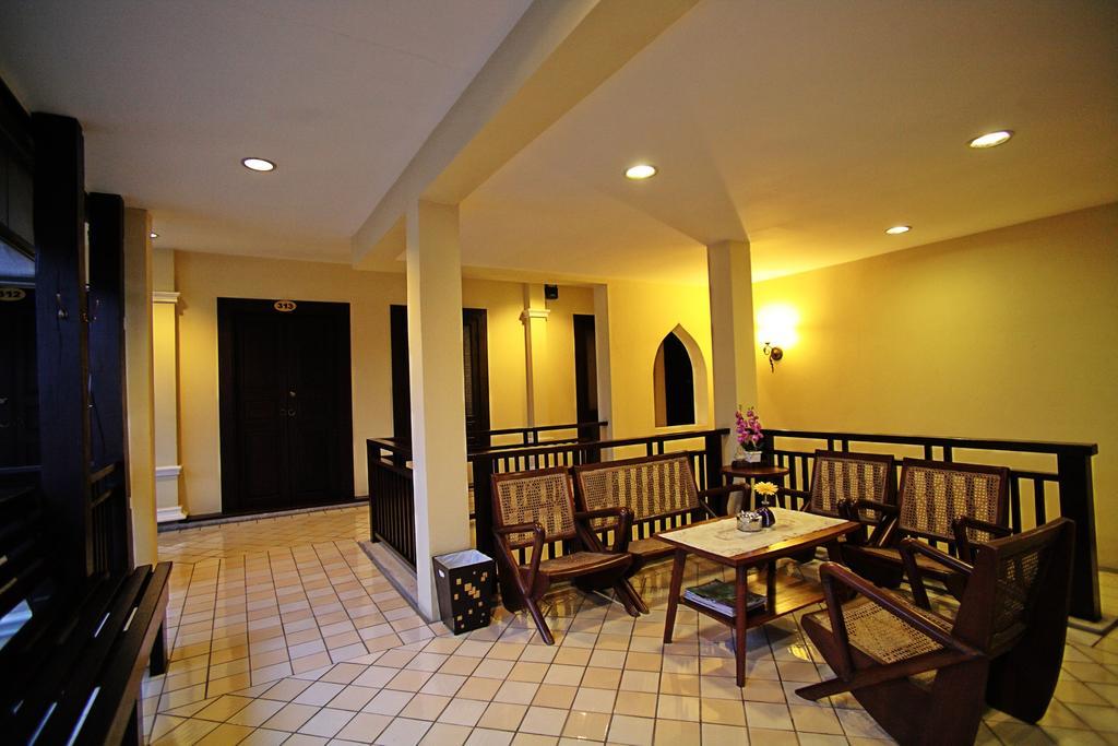 Na Thapae Hotel Chiang Mai Bagian luar foto